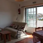 キャンプ場 / *
